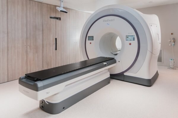 How AI is Transforming Patient Diagnostics and Medical Imaging
