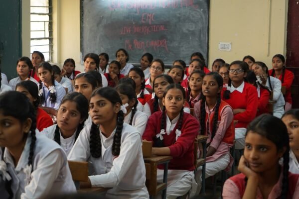 AI in Education: Enhancing Learning for Educators