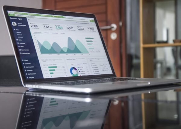 Real-Time Decision Making with AI in Business Operations
