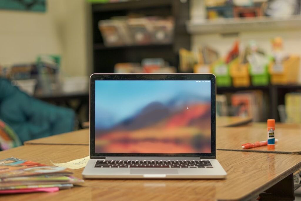 Photo Virtual Classroom