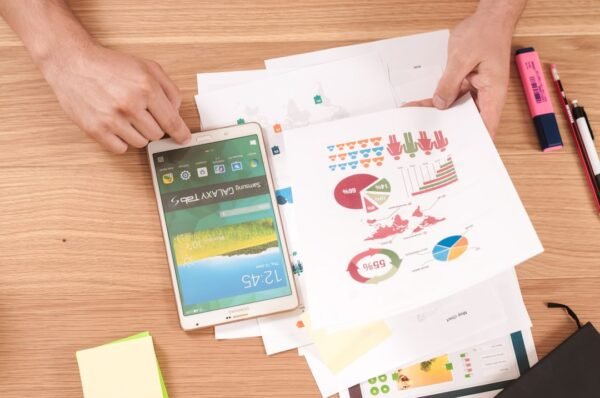 Building a Data-Driven Culture with AI Analytics Tools