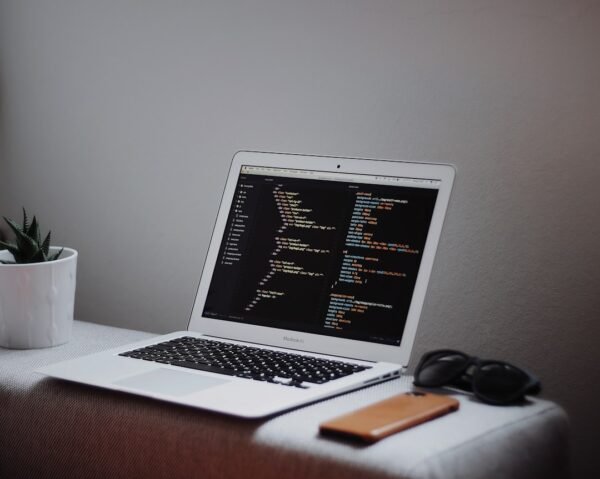 Machine Learning in Predictive Analytics for Business Decisions