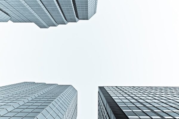 Improving Compliance and Risk Management with AI Solutions