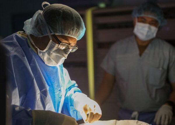 How AI enhances surgical planning and robotic‑assisted procedures