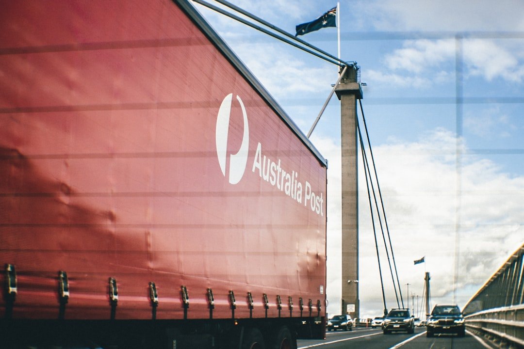 Photo AI, logistics, startups